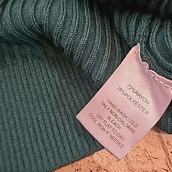 Emerald green long sleeve top PL Madison Grey - Picture 8 of 12